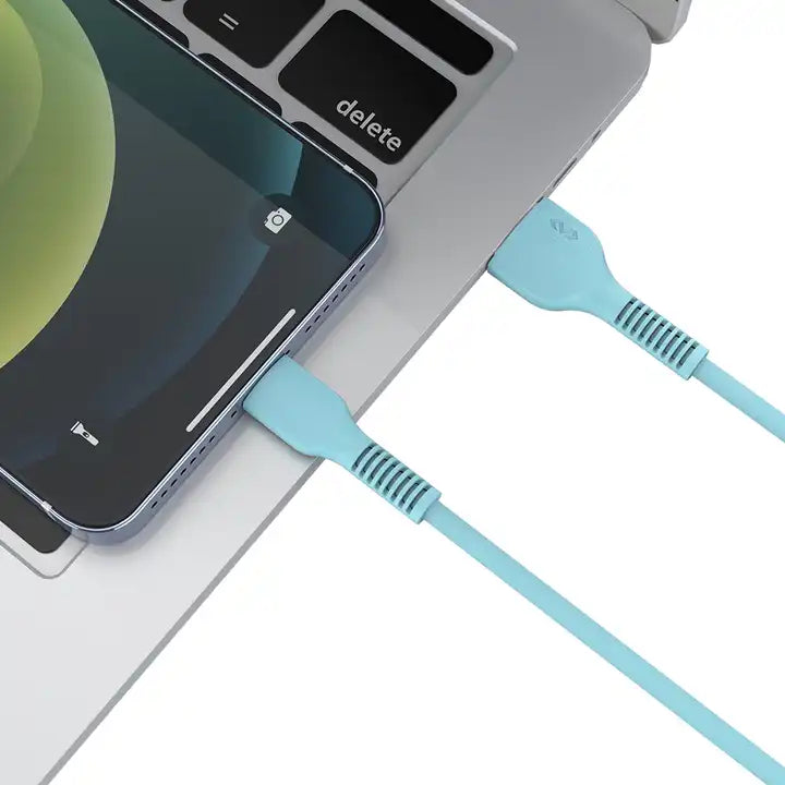 cable de datos vq-d88 conectado a iPhone y Laptop