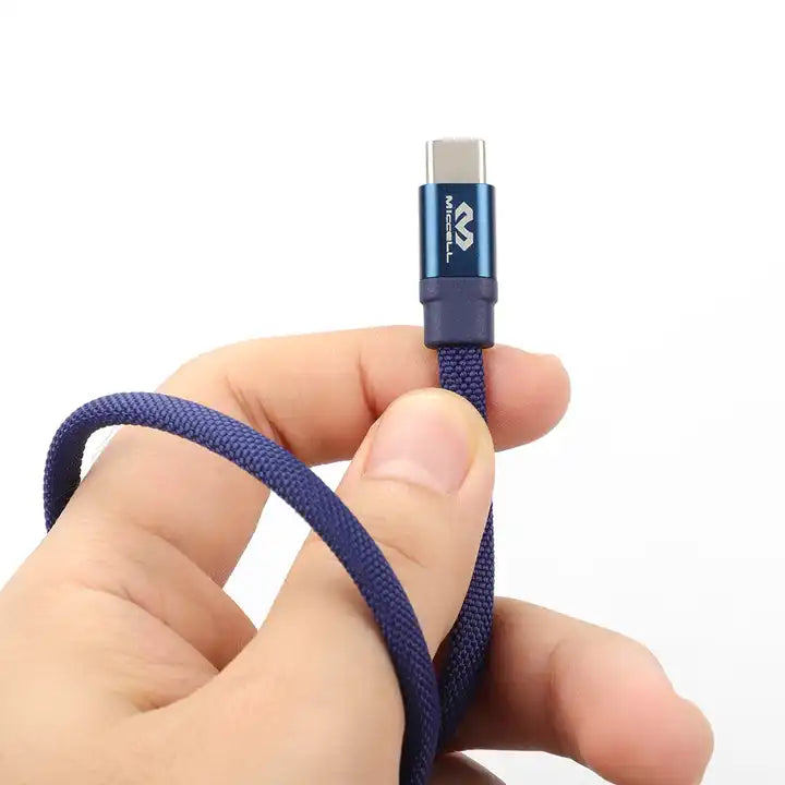 cable data trenzado tipo-c sobre mano