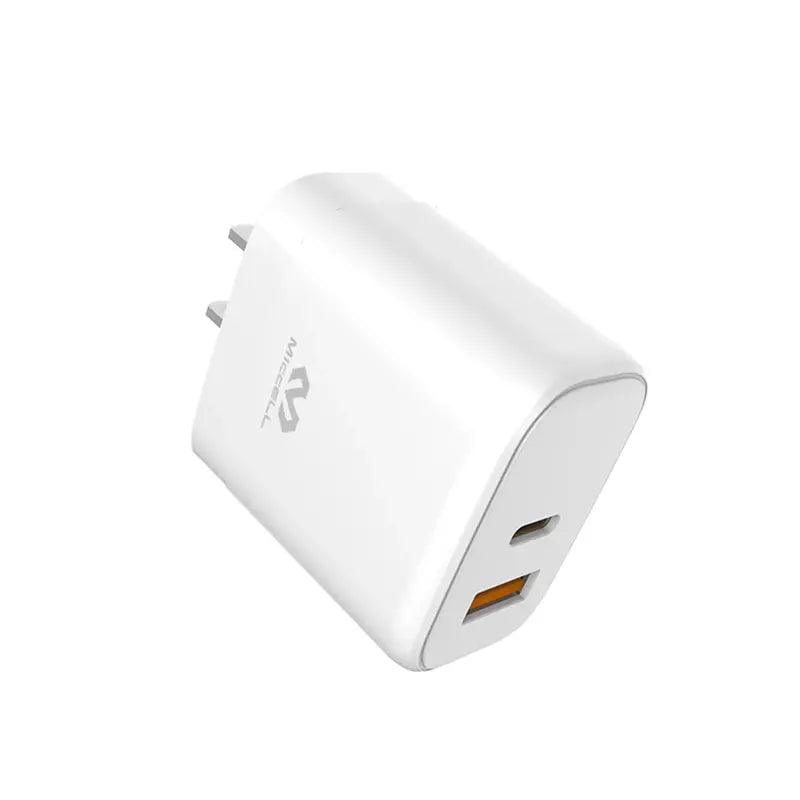 cargador PD + USB VQ-T52 marca Miccell