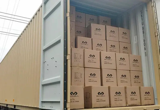 Contenedor con cajas de productos Miccell