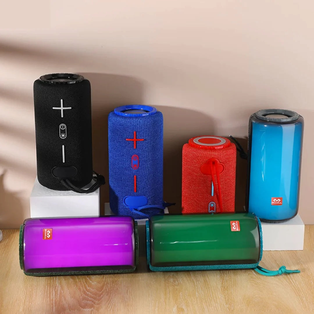 variedad de parlantes altavoz portatil rgb 360 grados 1500mAh (VQ-SP27)