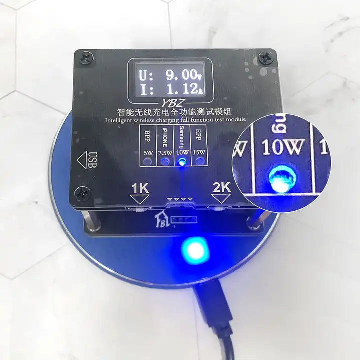 Testeos del cargador inalámbrico de miccell exitosos