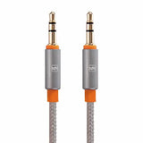 cable auxiliar color gris