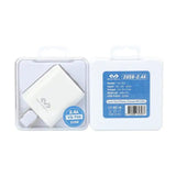 cargador vq-t05 color blanco con caja acrílica 