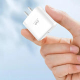 cargador VQ-T52 en mano